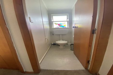 Photo of property in 34 Matipo Street, Castlecliff, Whanganui, 4501