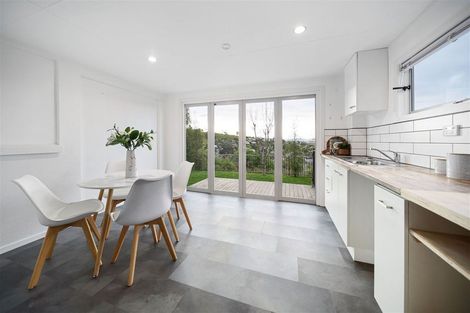 Photo of property in 15 Stronsay Lane, Hillsborough, Christchurch, 8022