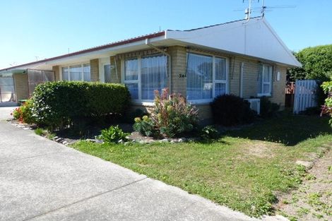 Photo of property in 2/314 Avonhead Road, Avonhead, Christchurch, 8042