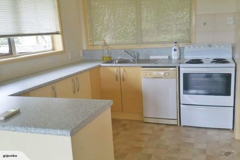 Photo of property in 1/4 Velma Road, Hillcrest, Auckland, 0627