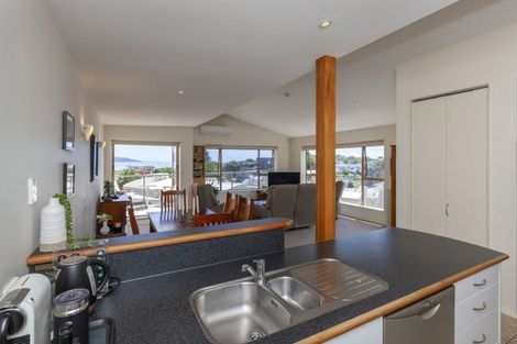 Photo of property in 13/1 Marine Parade, Paraparaumu Beach, Paraparaumu, 5032