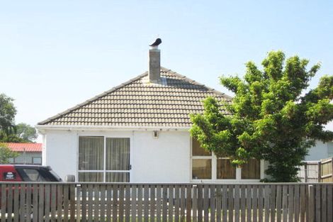 Photo of property in 114 Rowses Road, Aranui, Christchurch, 8061