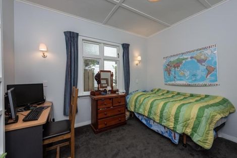 Photo of property in 43 Kano Street, Karori, Wellington, 6012