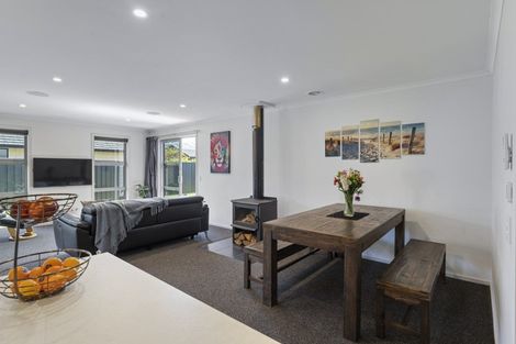 Photo of property in 16 Magnetic Place, Cromwell, 9310