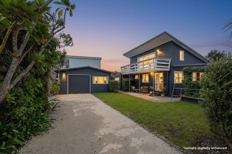 Photo of property in 201 Cook Drive, Whitianga, 3510