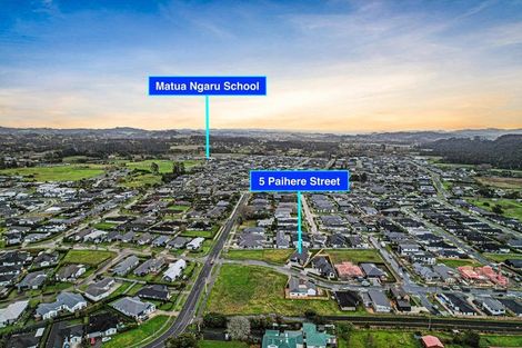 Photo of property in 5 Paihere Street, Huapai, Kumeu, 0810
