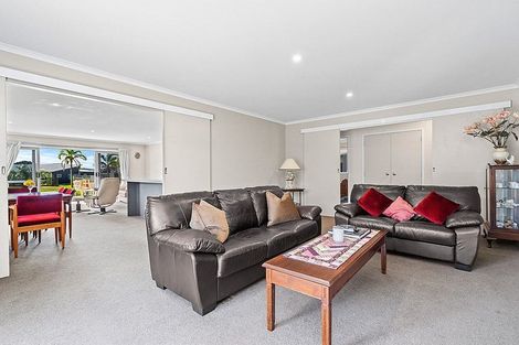 Photo of property in 5 Ara Kahika Lane, One Tree Point, 0118