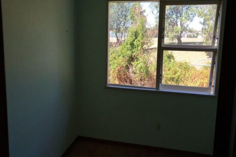 Photo of property in 25 Diana Drive, Glenfield, Auckland, 0627