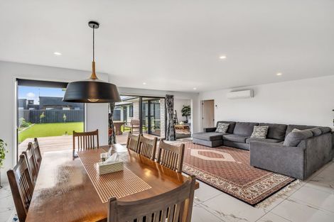 Photo of property in 17 Lusk Street, Rangiora, 7400