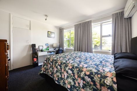 Photo of property in 13 Kingsley Street, St Andrews, Hamilton, 3200