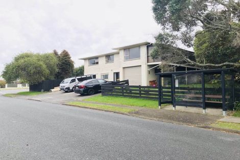 Photo of property in 76 Weatherly Road, Torbay, Auckland, 0630