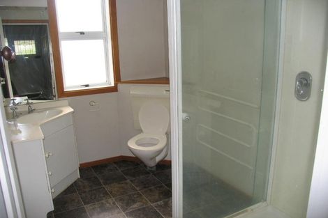 Photo of property in 60 Sandwich Road, Beckenham, Christchurch, 8023