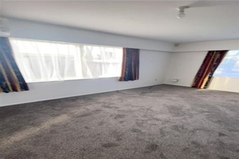 Photo of property in 2/79 Rimu Street, New Lynn, Auckland, 0600