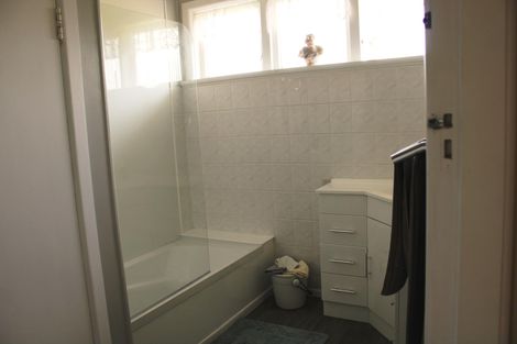 Photo of property in 60 Ohinewai South Road, Ohinewai, Huntly, 3771