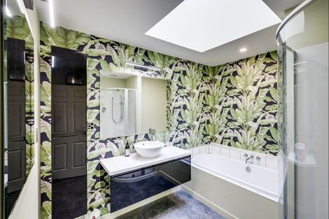 Photo of property in 48 Mclean Road, Havelock North, 4294