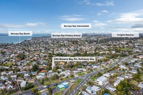 Photo of property in 2/90 Browns Bay Road, Rothesay Bay, Auckland, 0630