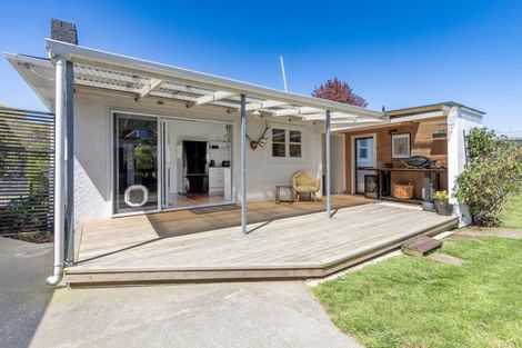 Photo of property in 38 Queen Street, Dannevirke, 4930