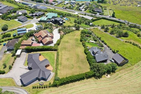 Photo of property in 296b Cove Road, Waipu, 0582