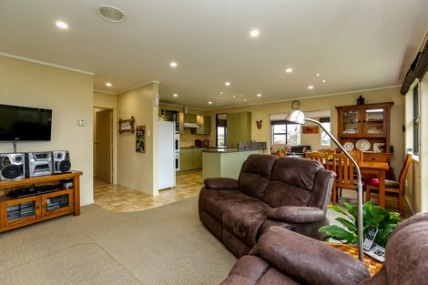 Photo of property in 210 Smart Road, Hillsborough, New Plymouth, 4372