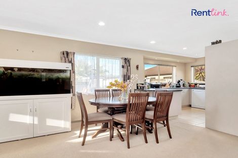 Photo of property in 15 Golden Courie Close, Papamoa Beach, Papamoa, 3118