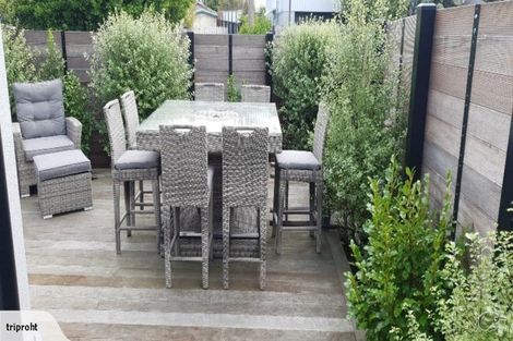 Photo of property in 52 Dover Street, St Albans, Christchurch, 8014