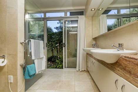 Photo of property in 275 Beach Road, Campbells Bay, Auckland, 0630