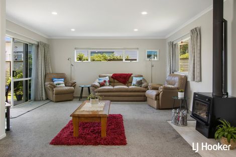 Photo of property in 14 Seafoam Place, Waihi Beach, 3611
