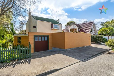 Photo of property in 20 Wai-iti Crescent, Woburn, Lower Hutt, 5010