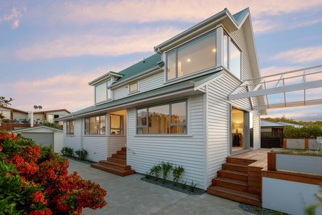 Photo of property in 85 Beachville Road, Redcliffs, Christchurch, 8081