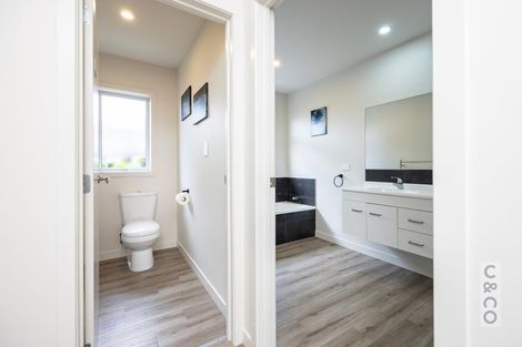 Photo of property in 96 Pohutukawa Parade, Riverhead, 0820