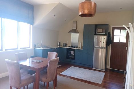 Photo of property in 90 Awa Road, Seatoun, Wellington, 6022