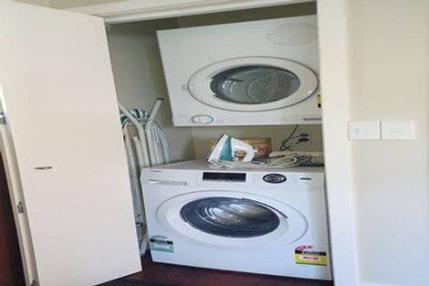 Photo of property in 90 Awa Road, Seatoun, Wellington, 6022