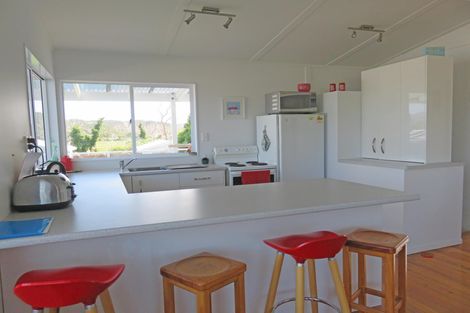 Photo of property in 766c Whangaruru North Road, Whangaruru, Hikurangi, 0184