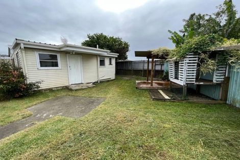 Photo of property in 36 Mckinstry Avenue, Mangere East, Auckland, 2024
