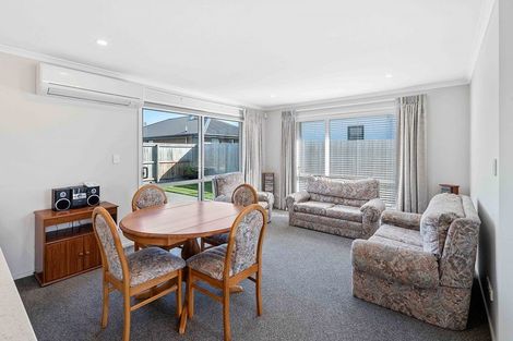 Photo of property in 21 Bradwell Crescent, Halswell, Christchurch, 8025