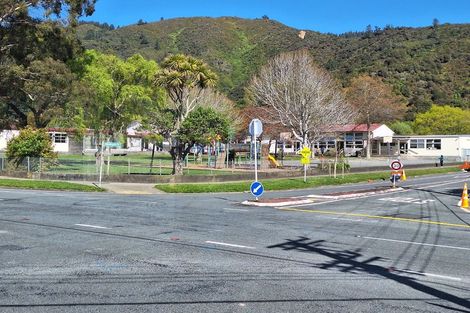 Photo of property in 1/1 Rimu Street, Naenae, Lower Hutt, 5011