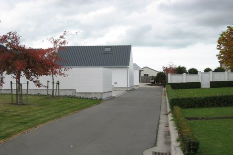 Photo of property in 9 Taunton Green, Papanui, Christchurch, 8052