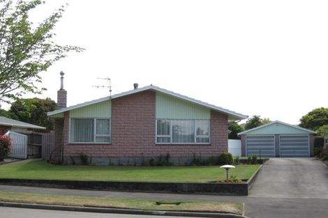 Photo of property in 4 Camberwell Place Avonhead Christchurch City