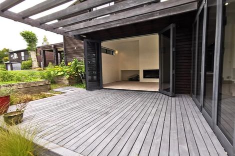 Photo of property in 68 Rame Road, Greenhithe, Auckland, 0632