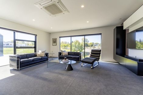 Photo of property in 124 Mountain View Road, Gleniti, Timaru, 7910