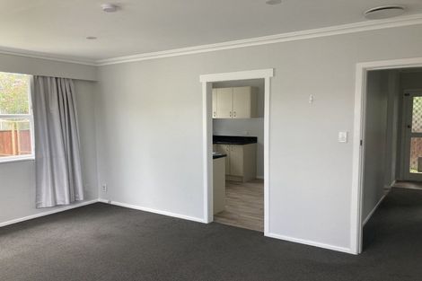 Photo of property in 17a Heather Grove, Fairfield, Lower Hutt, 5011