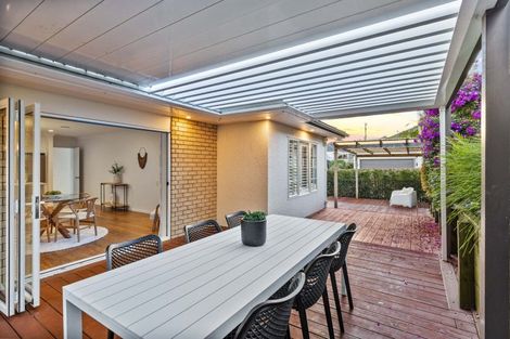 Photo of property in 7 Hendrika Court, Hobsonville, Auckland, 0618
