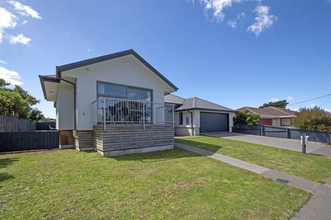 Photo of property in 39 Hardy Street, New Brighton, Christchurch, 8061