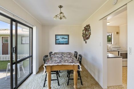 Photo of property in 15b Hadfield Street, Otaki, 5512