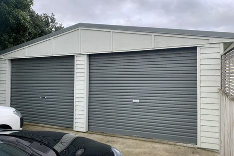 Photo of property in 1 Frood Street, Bulls, 4818