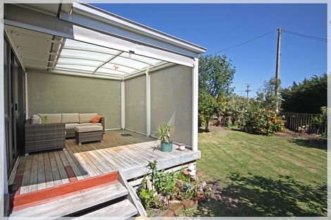 Photo of property in 7 Punga Street, Tangimoana, 4822