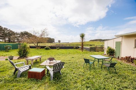 Photo of property in 2066 Tangimoana Road, Tangimoana, Palmerston North, 4473