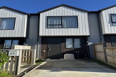 Photo of property in 60 Waipuhinui Way, Wiri, Auckland, 2104