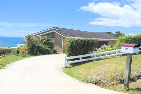 Photo of property in 28 Seaview Road, Cable Bay, 0420