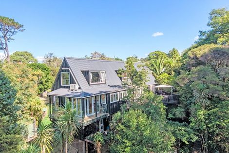 Photo of property in 28 Blundell Place, Chatswood, Auckland, 0626